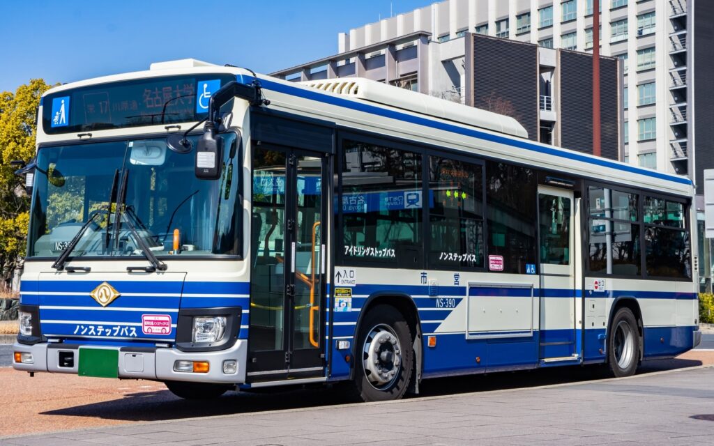 一般バスの車体の外観